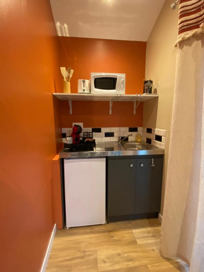 Le Cocoon D'Emy Bed & Breakfast Louvetot Екстериор снимка