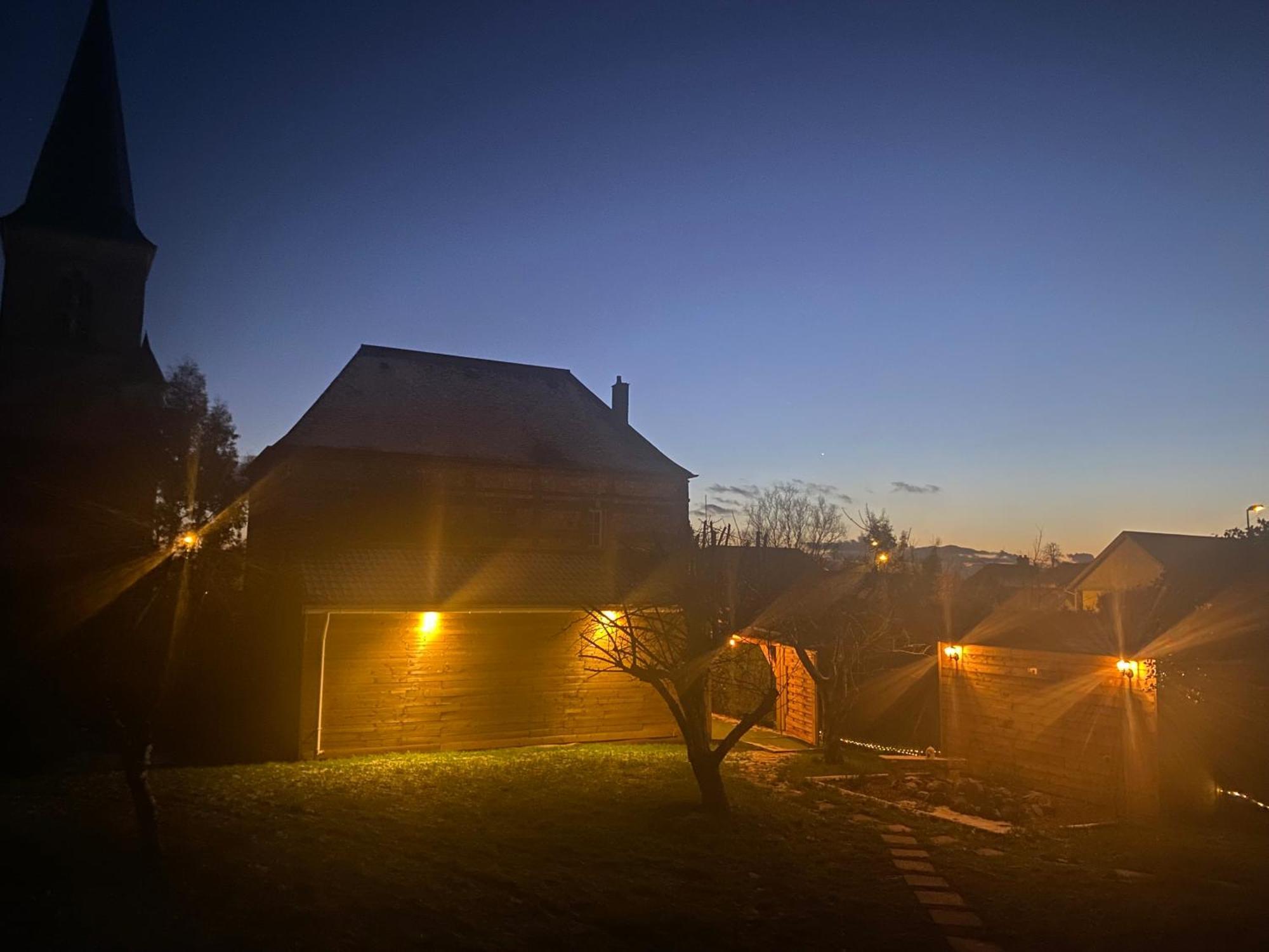 Le Cocoon D'Emy Bed & Breakfast Louvetot Екстериор снимка